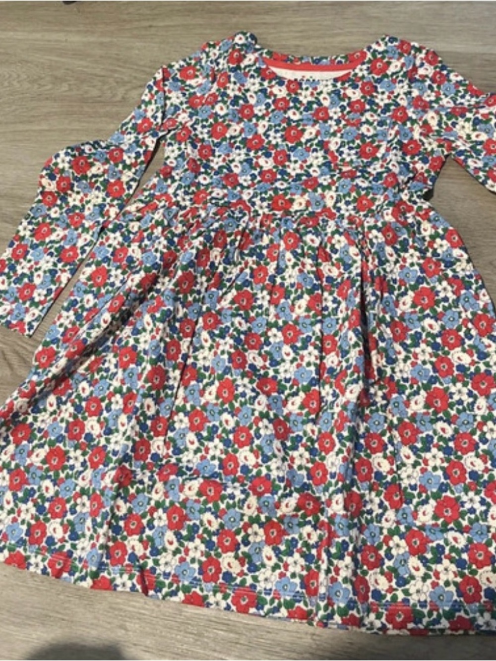 Mini boden flowers dress